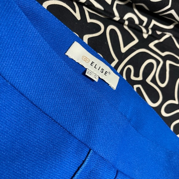 Elise Royal Blue Light Weight Capri Pants SZ M - Picture 7 of 8